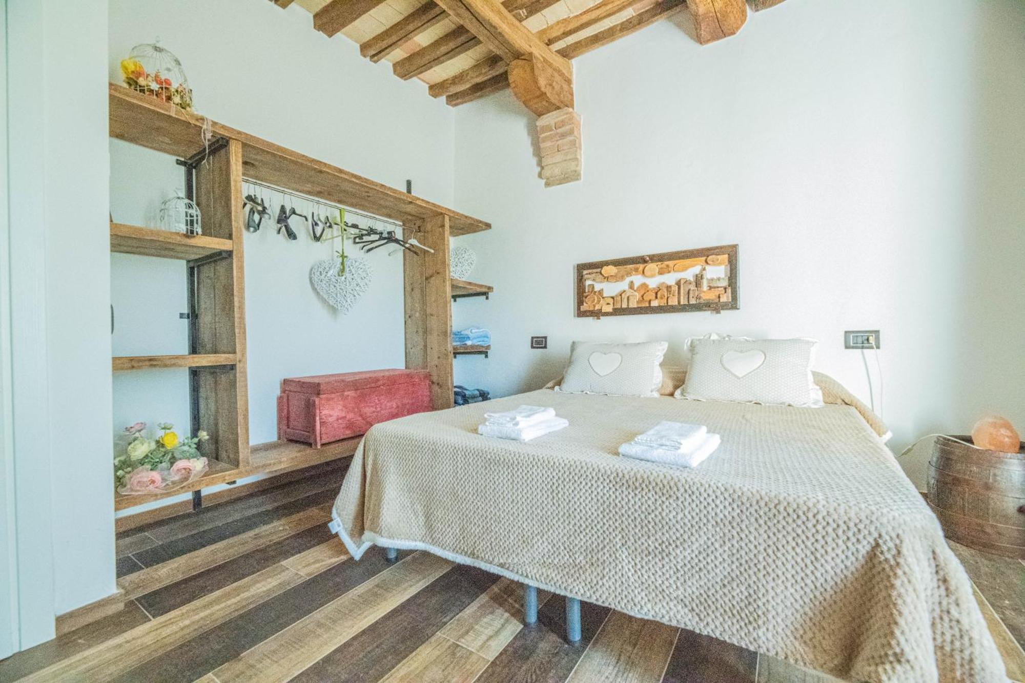 Ca' Gulino - Urbino - Villa Con Minipiscina In Borgo Antico Zewnętrze zdjęcie